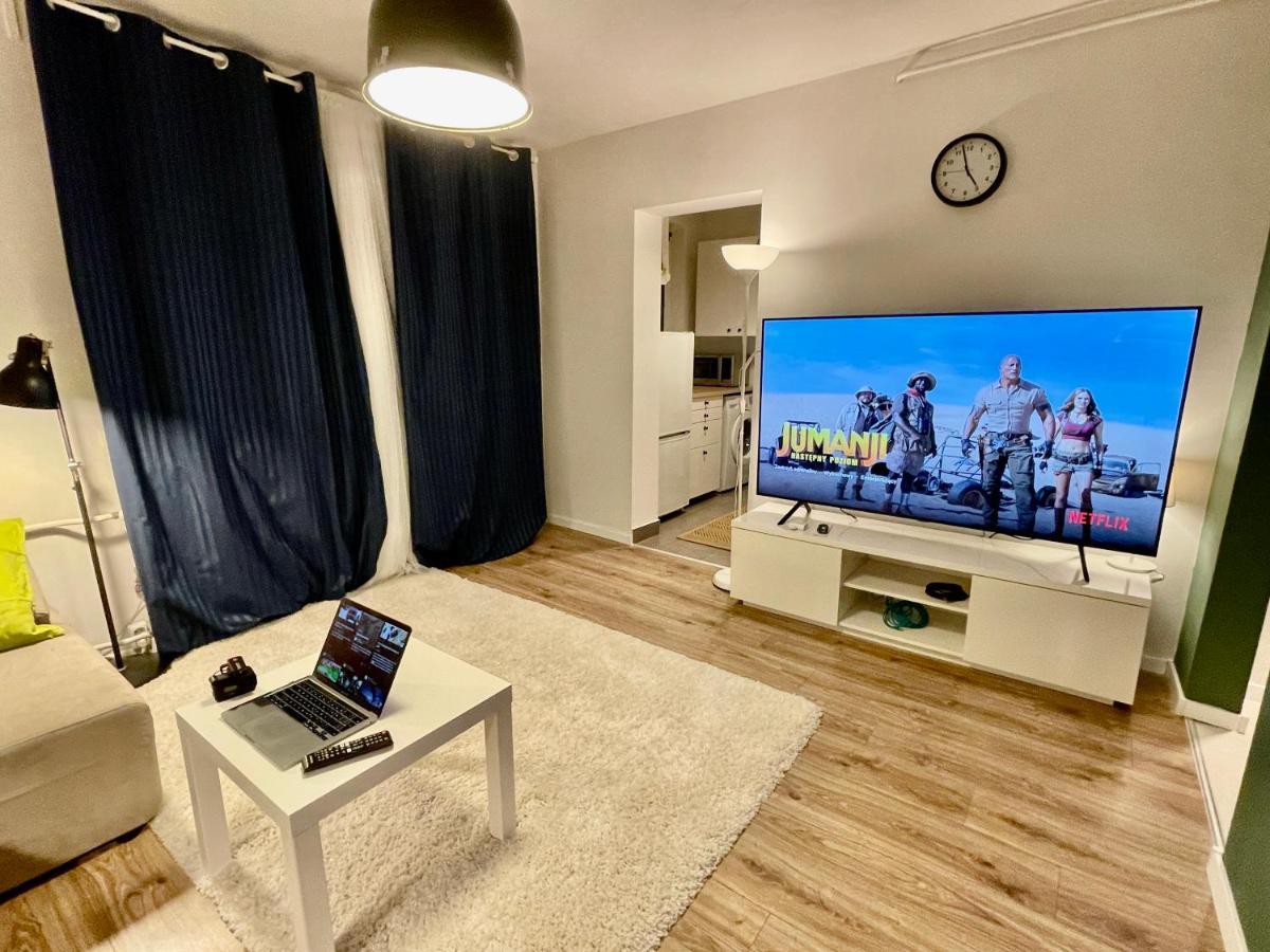 Holiday Metro Fast Wifi Tv'70 Netflix Hbo Appletv وارسو المظهر الخارجي الصورة